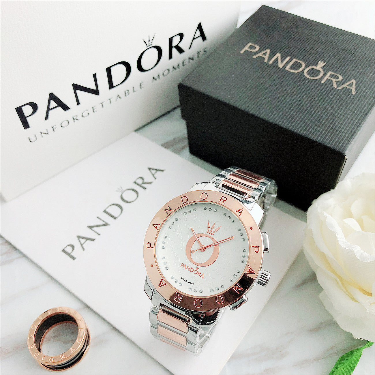 P A N D O R A Amora Marbeli™ – Romantik in der Zeit
