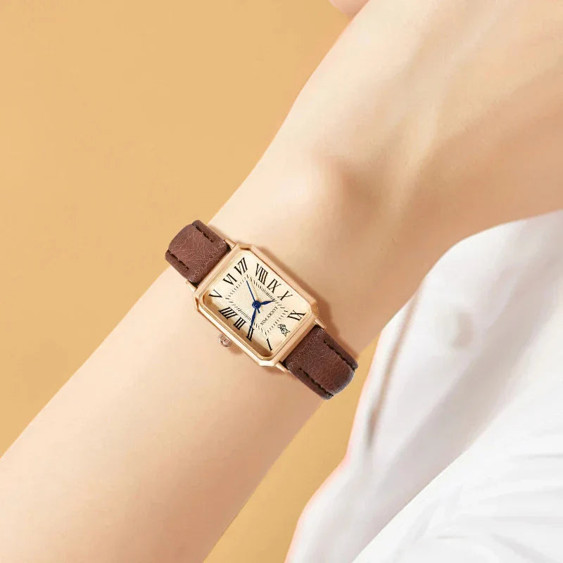 Reloj cuadrado para mujer