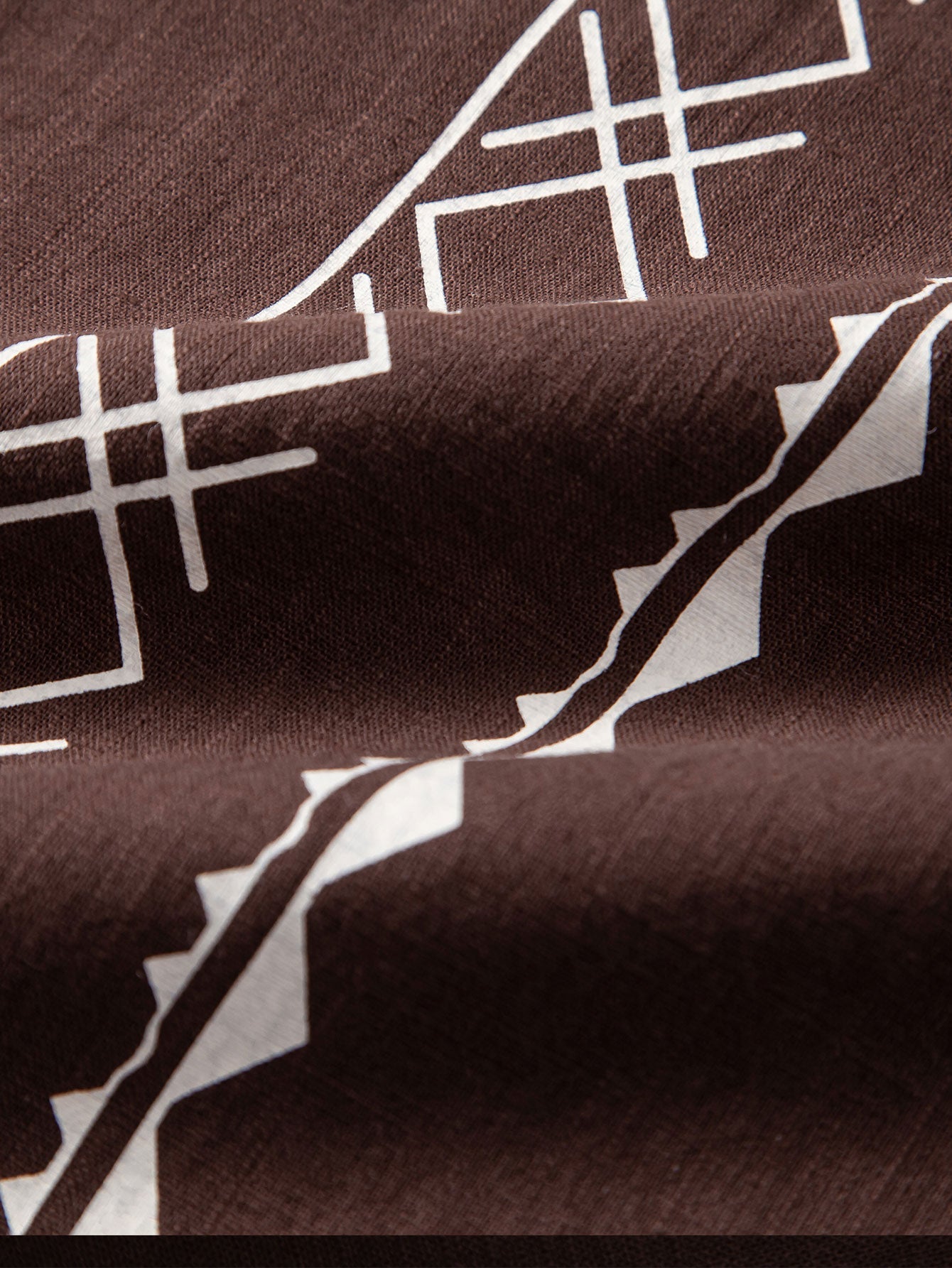Geometric Patterned Linen-Style Shirt