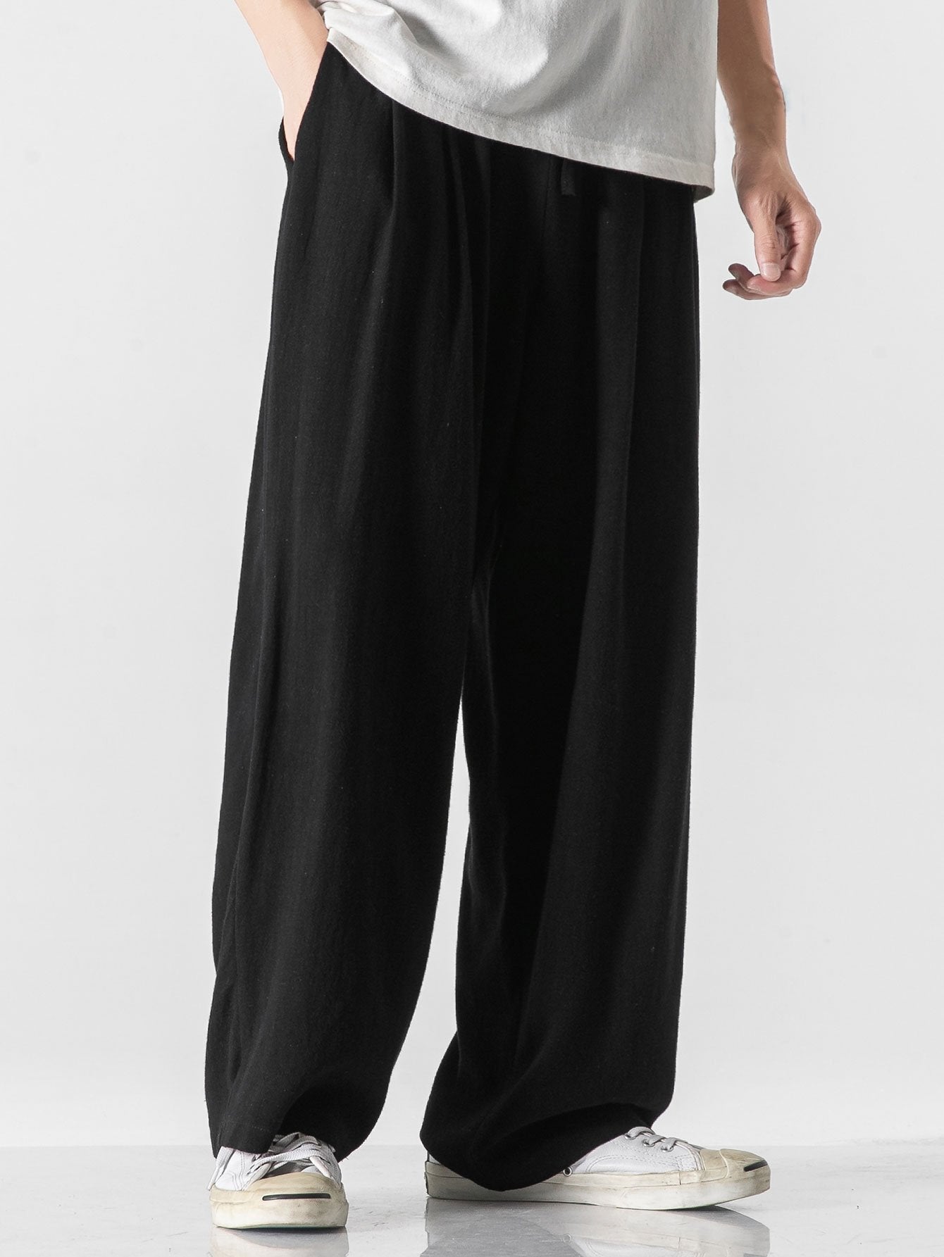 Relaxed Fit Wide Leg Pants in Linen-Cotton Blend